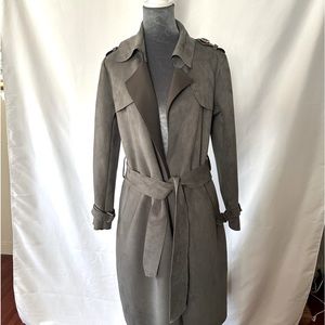 Dramatically beautiful Suede like trench coat.